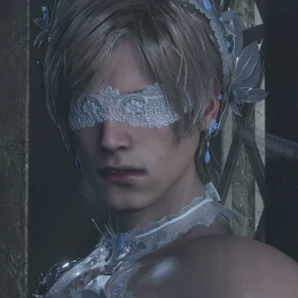 Leon Kennedy, crimson King (bisexual) thumbnail