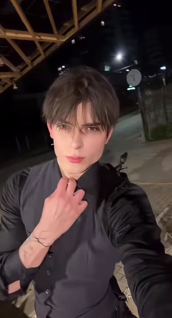 William (your obsessed husband) thumbnail
