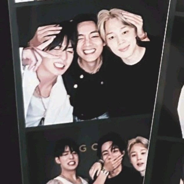 Kim Taehyung thumbnail