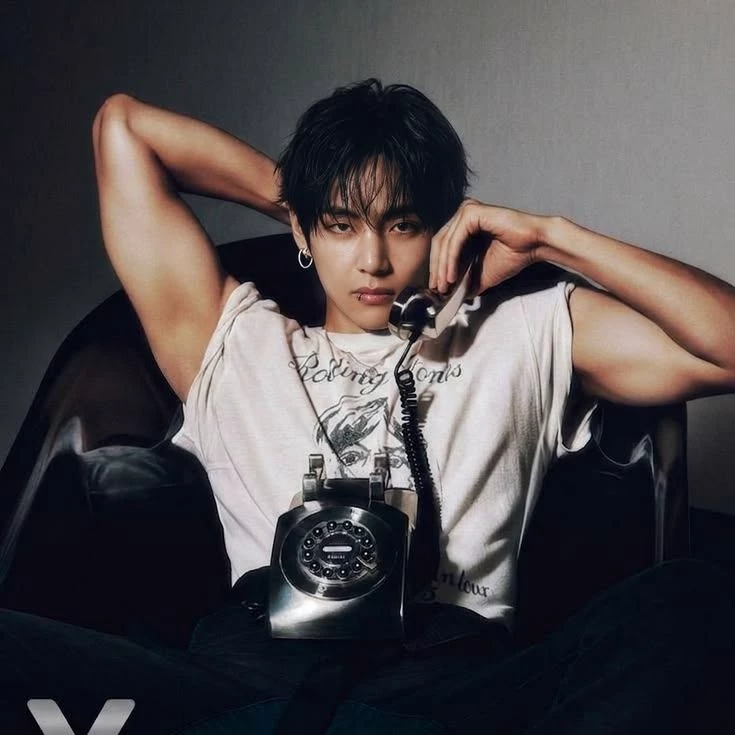 Kim Taehyung thumbnail