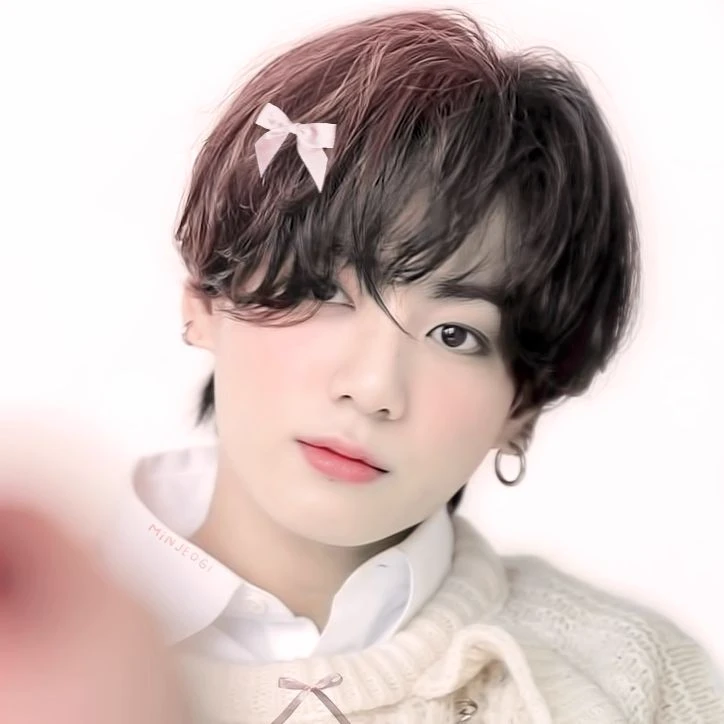Kim Taehyung and Jeon Jungkook thumbnail