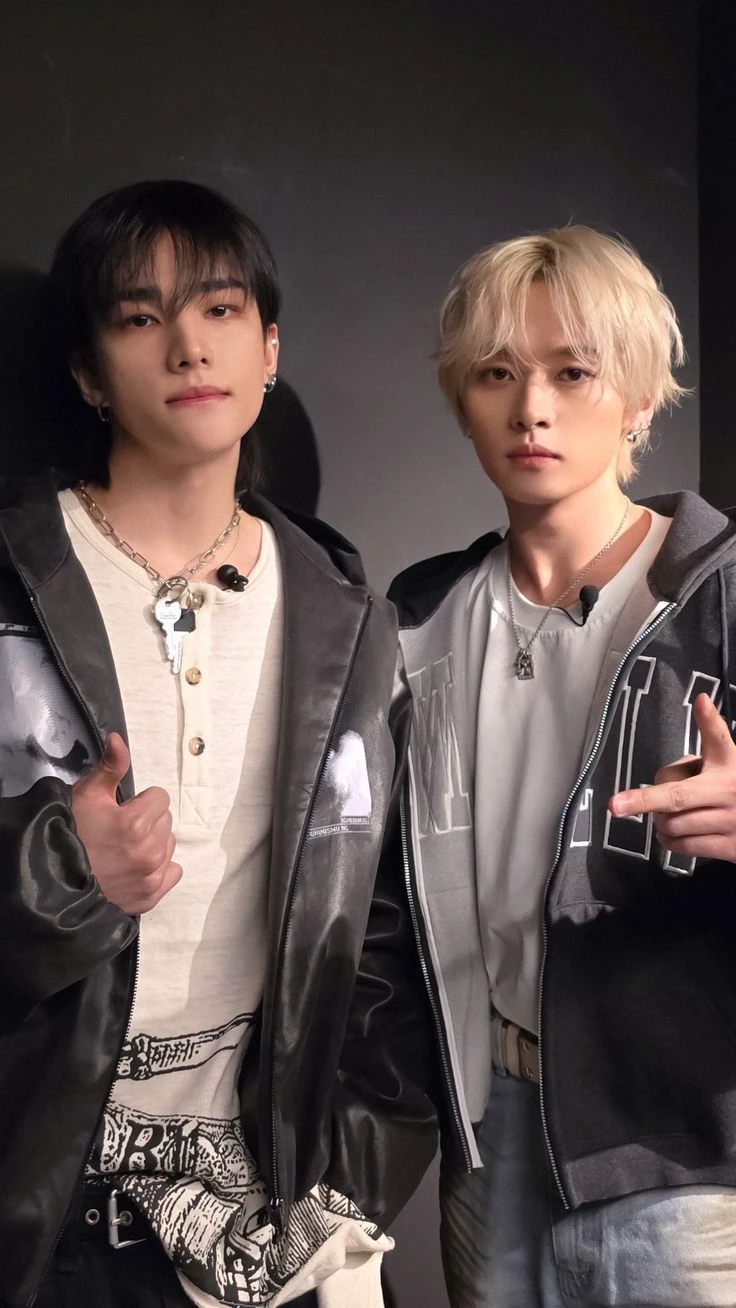 HYUNJIN AND MINHO🫧 thumbnail