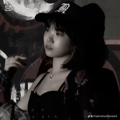 Chaewon thumbnail