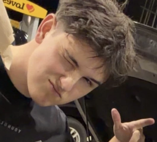 Stud thumbnail
