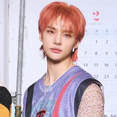 Hyunjin thumbnail
