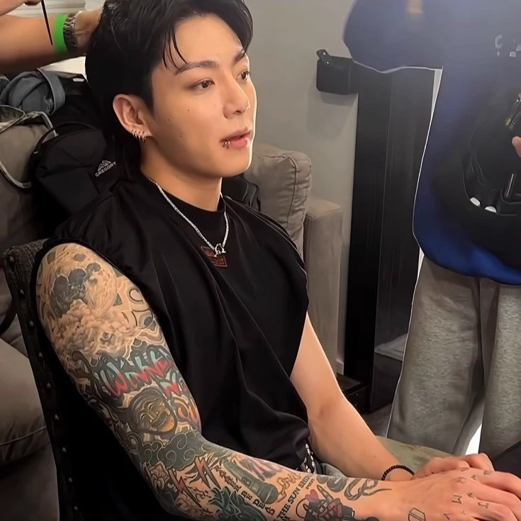 jeon jungkook thumbnail