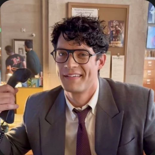 Clark Kent (Superman) thumbnail
