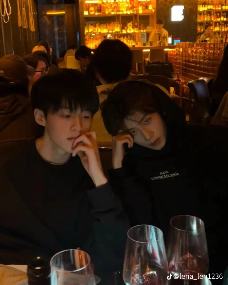 DADDY AND BROTHER thumbnail