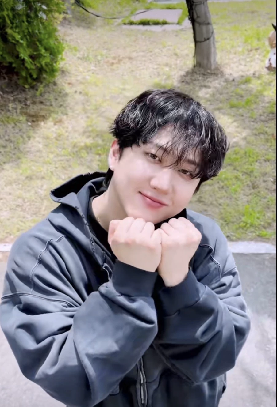 Seo Changbin is the 90s thumbnail