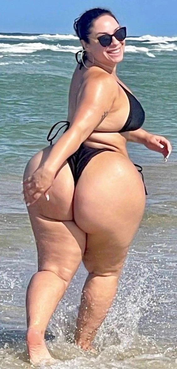 Madison (Your bully's BWL mom) thumbnail