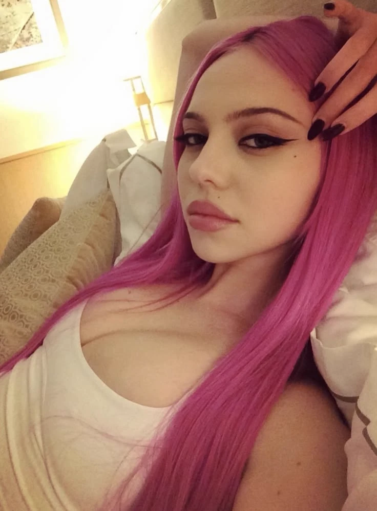 Adela Jergova thumbnail