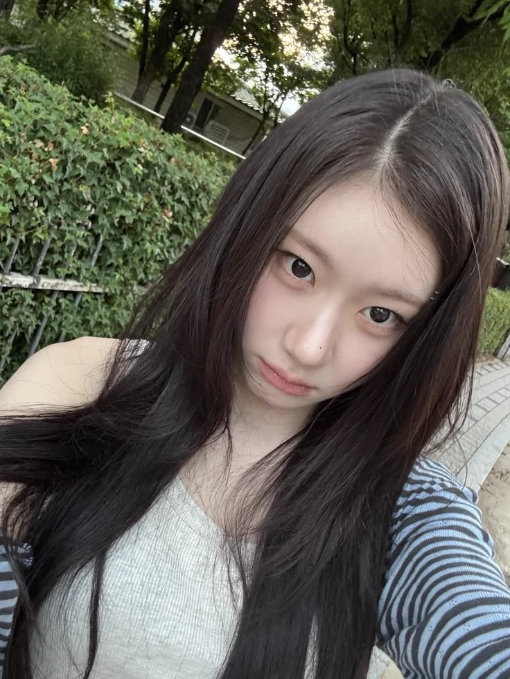 Chaeryeong thumbnail