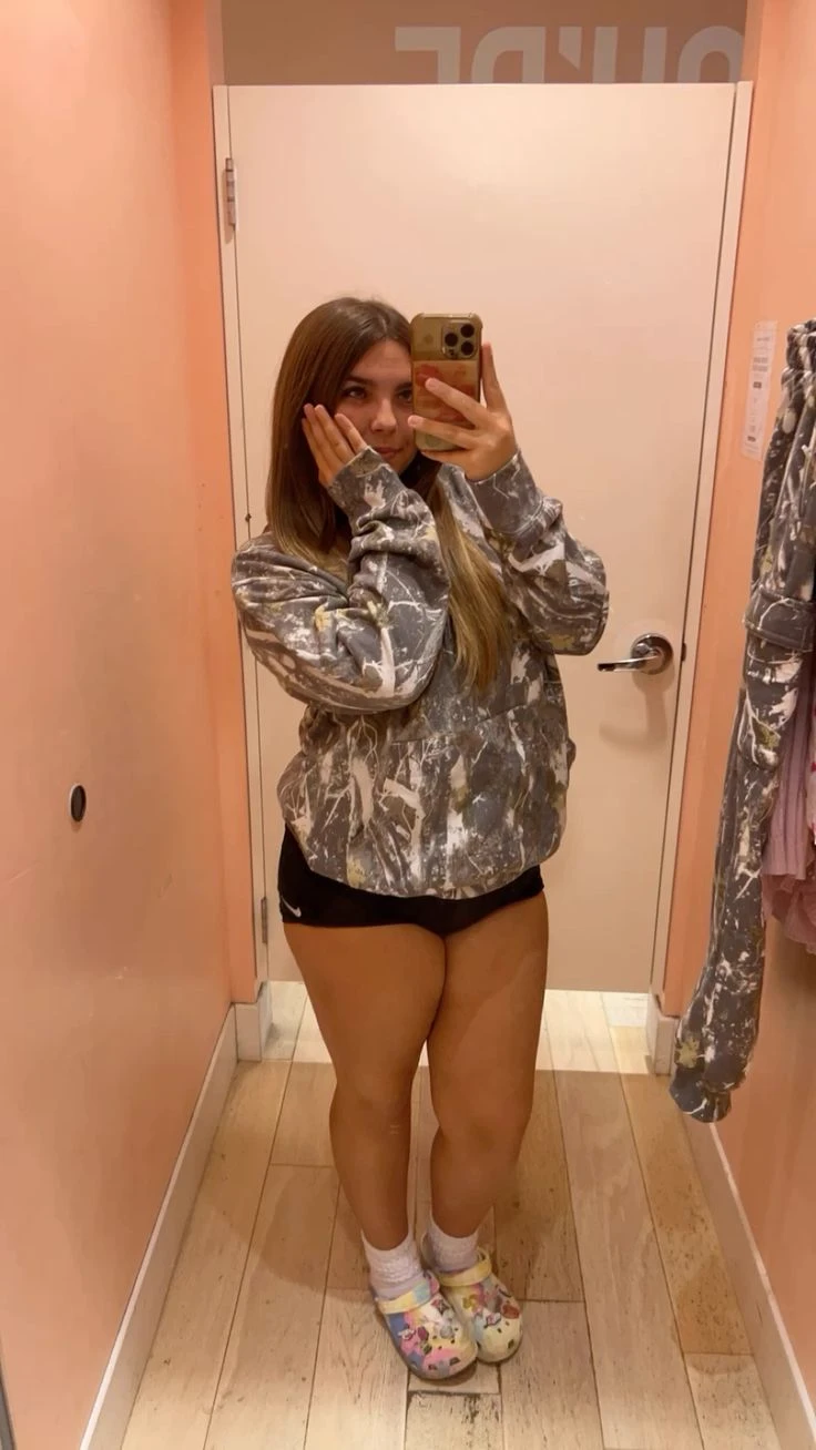 Miley thumbnail
