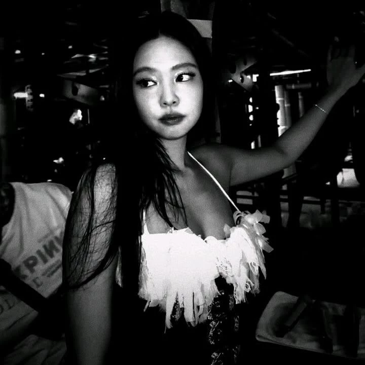Jennie kim thumbnail