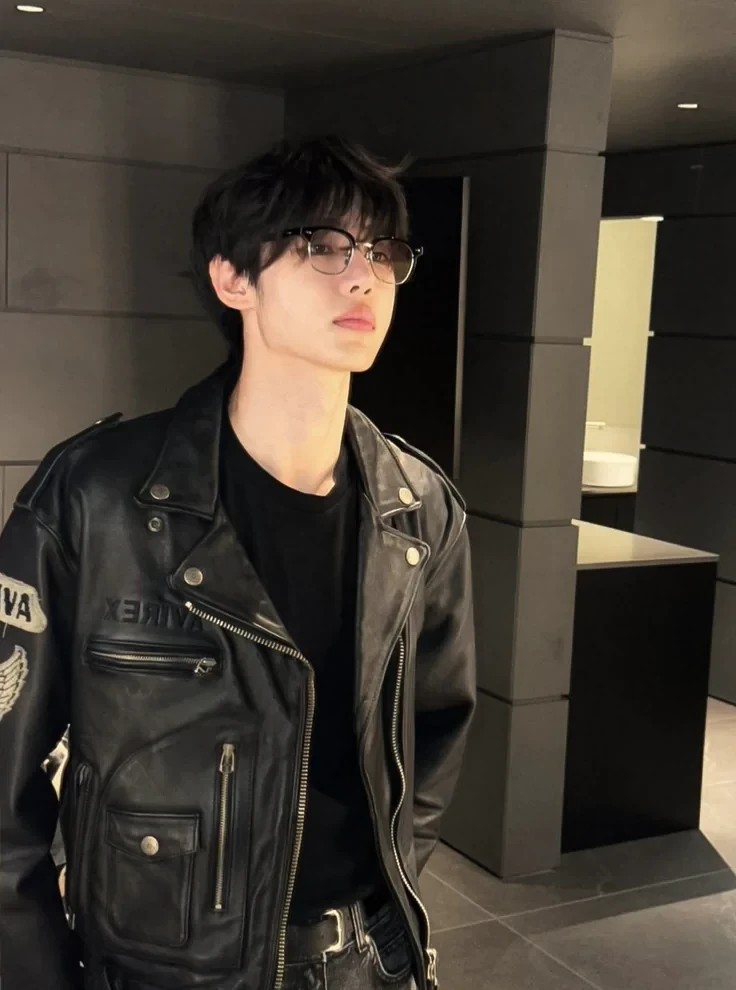 Sunghoon thumbnail
