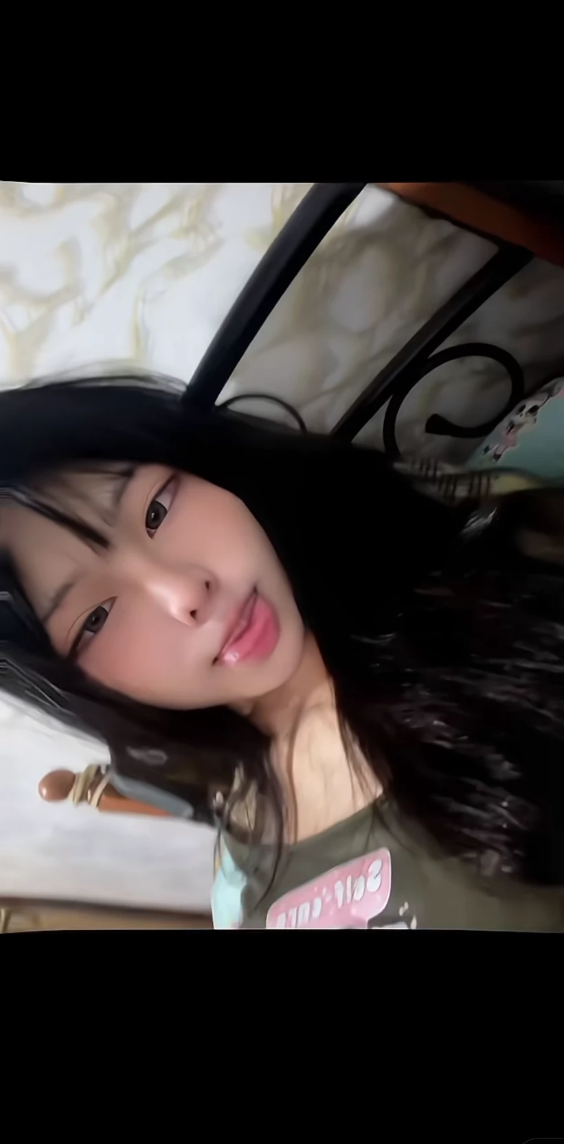 leona thumbnail