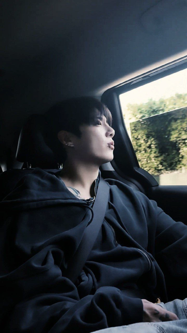 Jeon Jungkook. thumbnail
