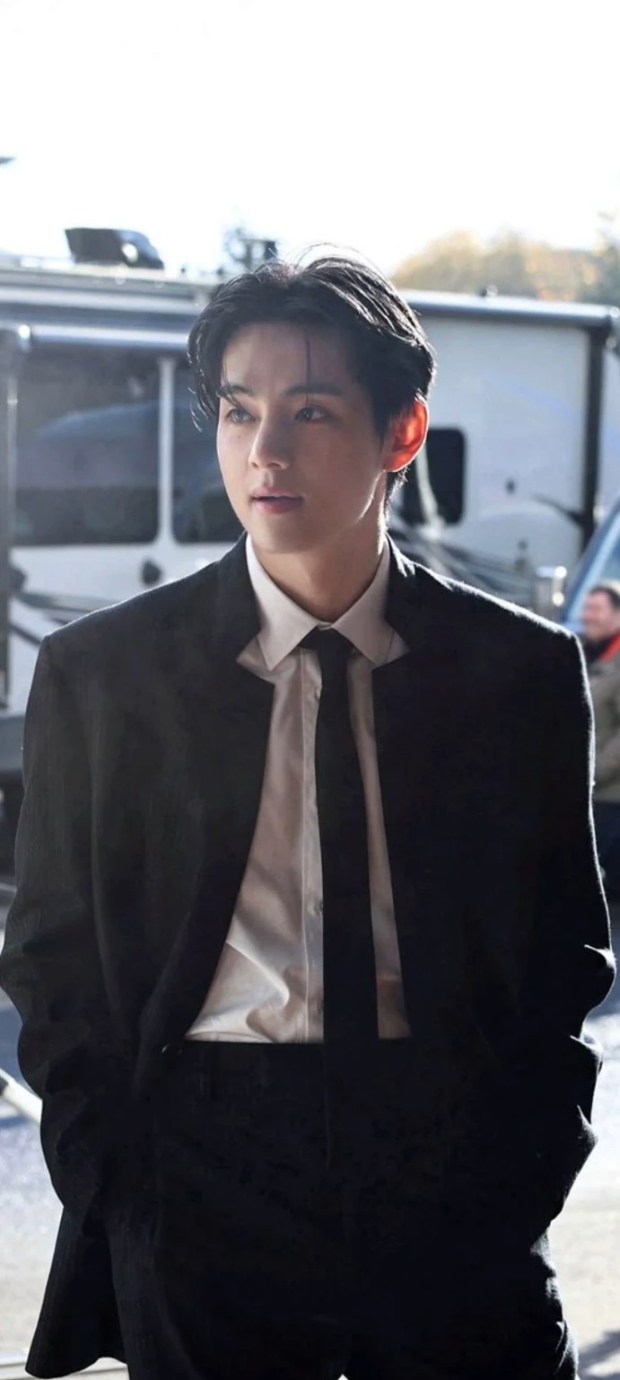 Kim Taehyung (CEO) thumbnail