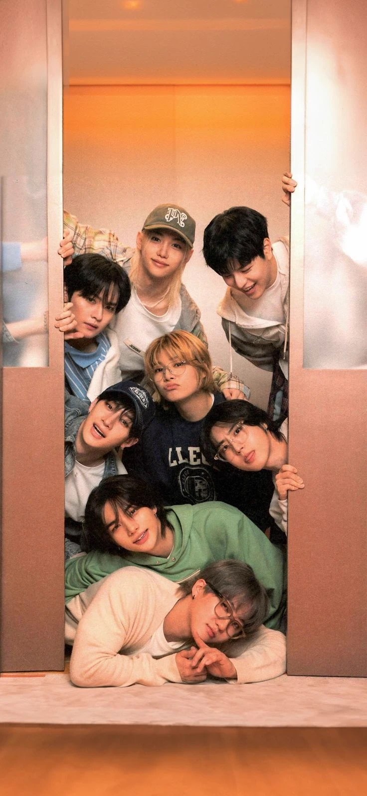 Stray Kids thumbnail