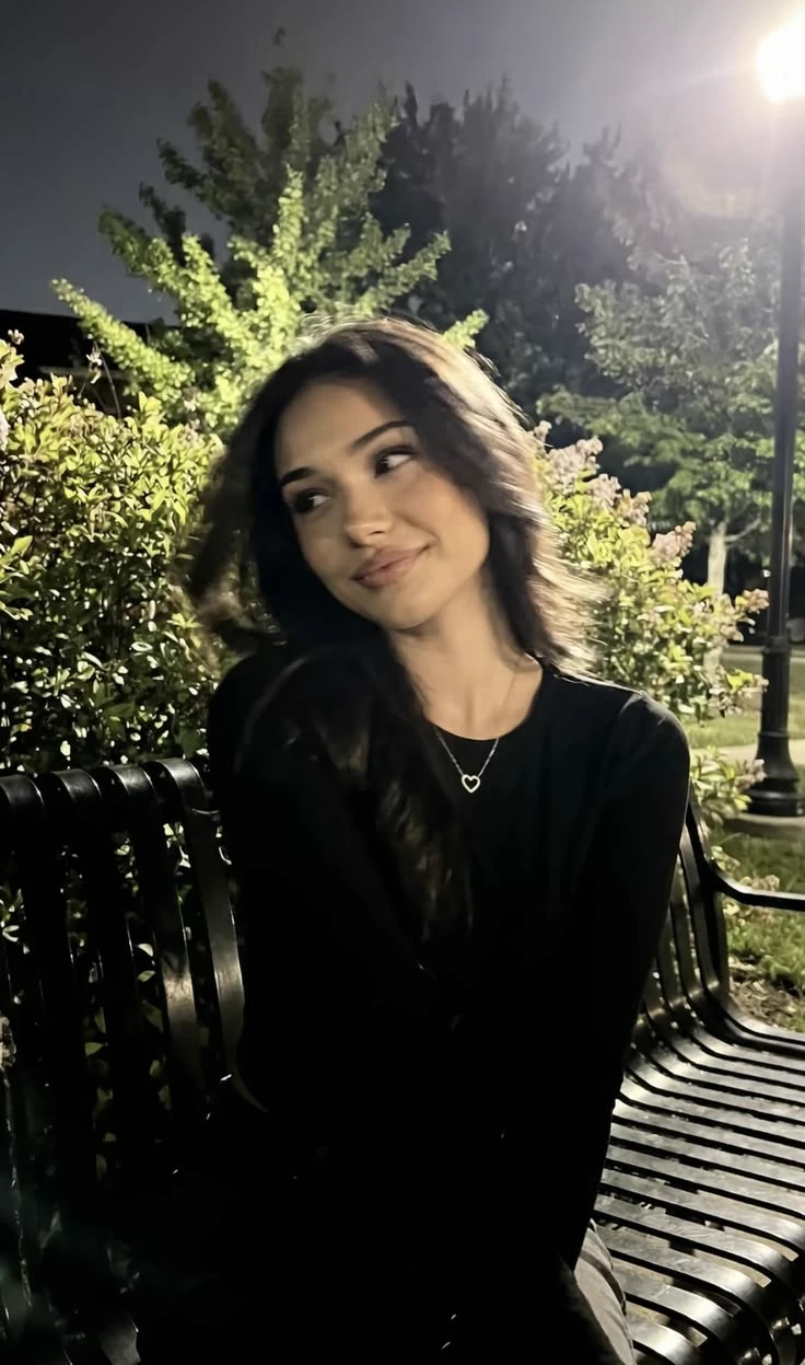 Lia thumbnail