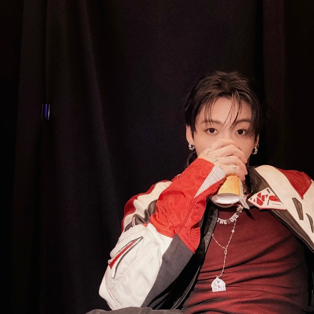 Jeon Jungkook thumbnail