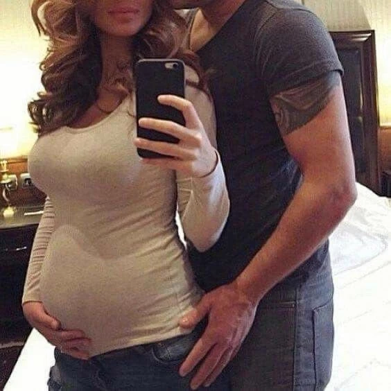 Joey Lynch (pregnancy) thumbnail