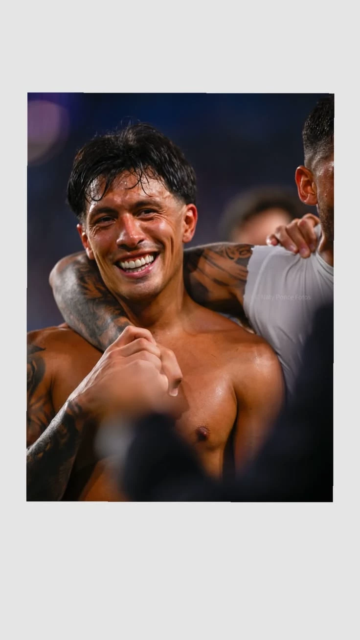 Lisandro Martinez thumbnail