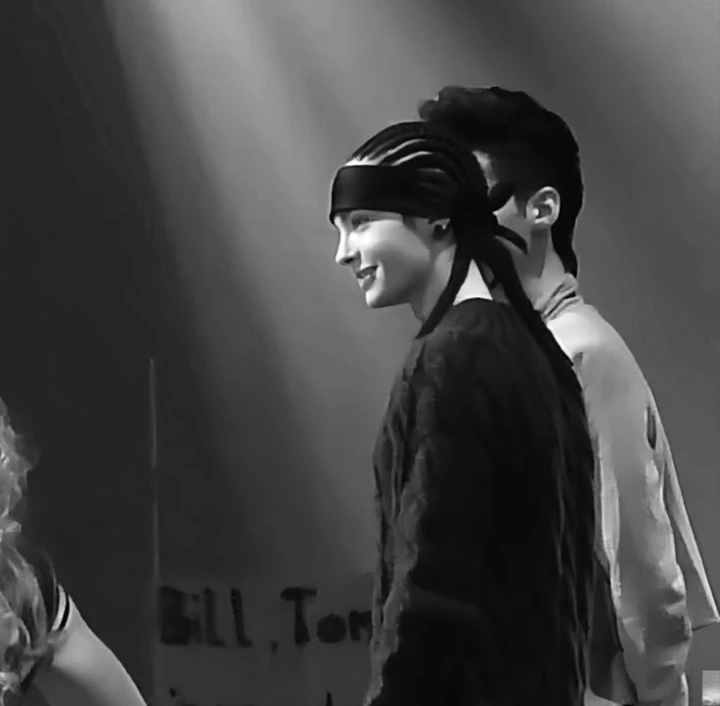 Tom Kaulitz thumbnail