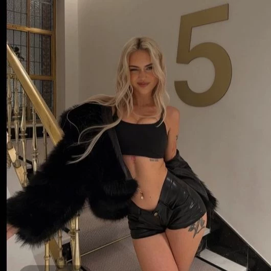 Sophie thumbnail