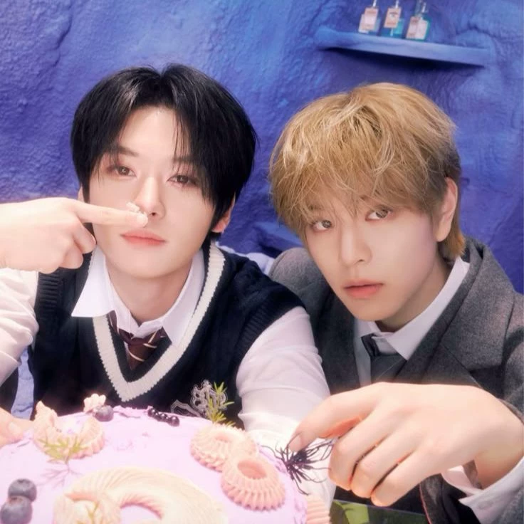 Lee Minho & Kim Seungmin (Duo) thumbnail