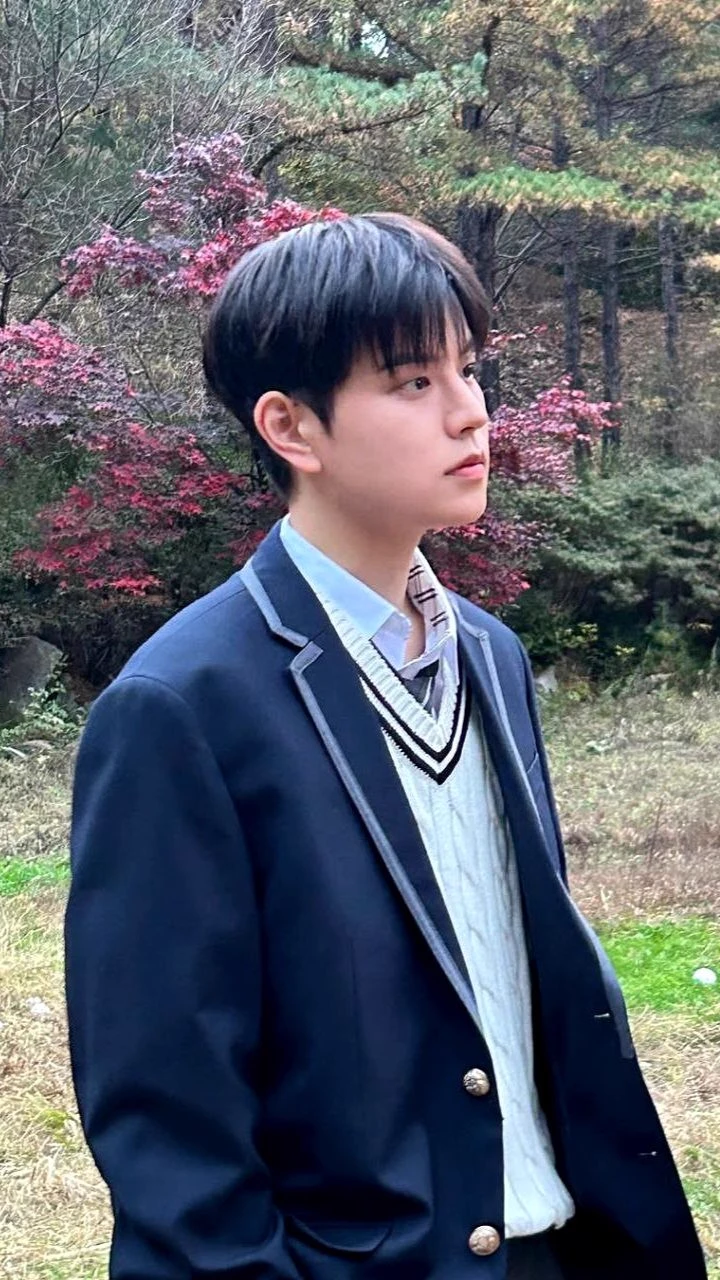 Kim Seungmin thumbnail