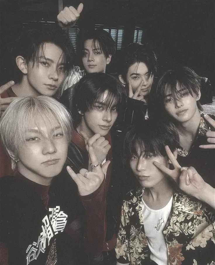 Enhypen (OT 7) thumbnail
