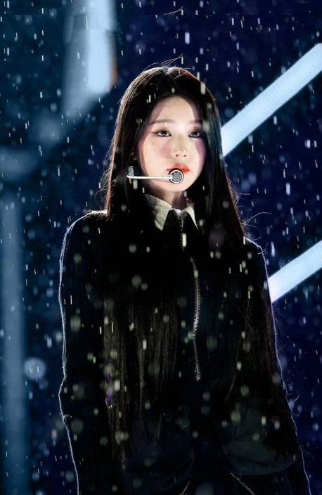 Wonyoung thumbnail