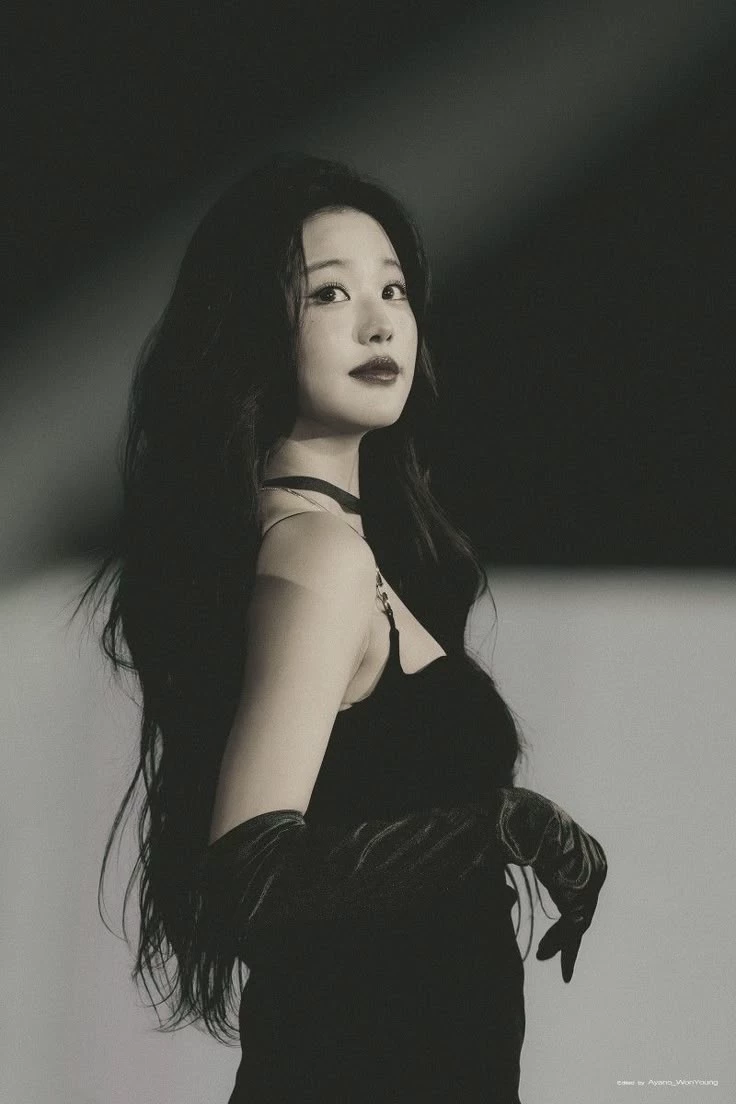 Jang Wonyoung thumbnail