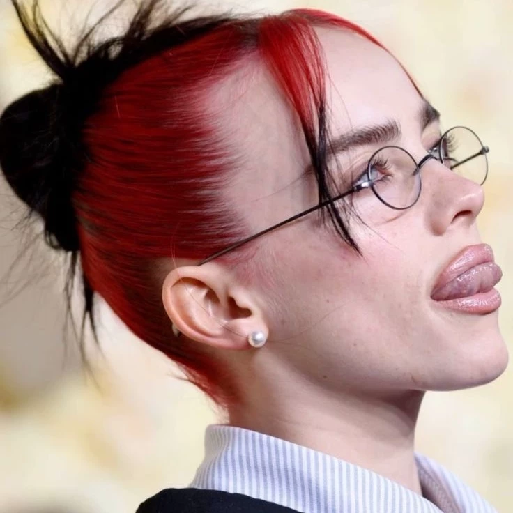 BILLIE EILISH-WLW thumbnail
