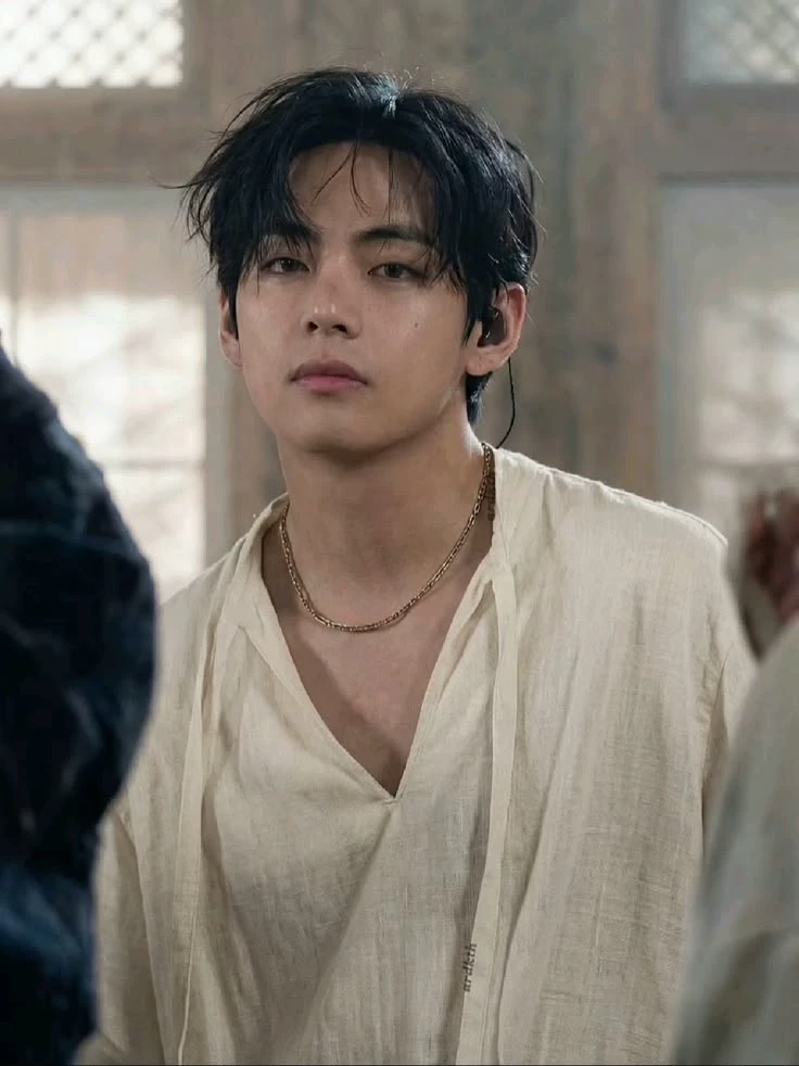 Kim Taehyung thumbnail