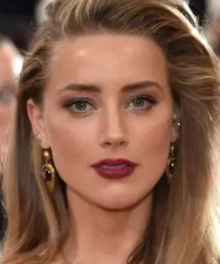 Amber Heard thumbnail