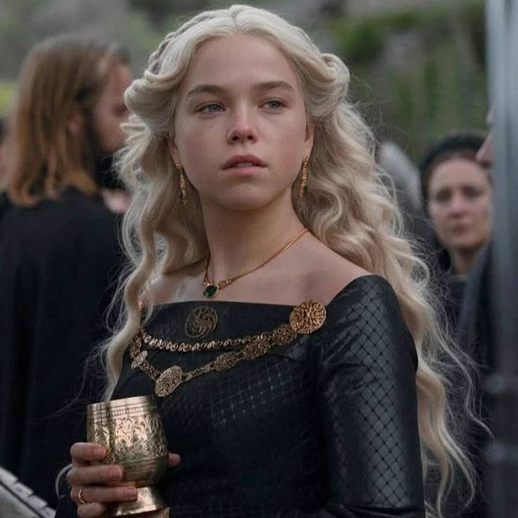 Rhaenyra Targaryen thumbnail