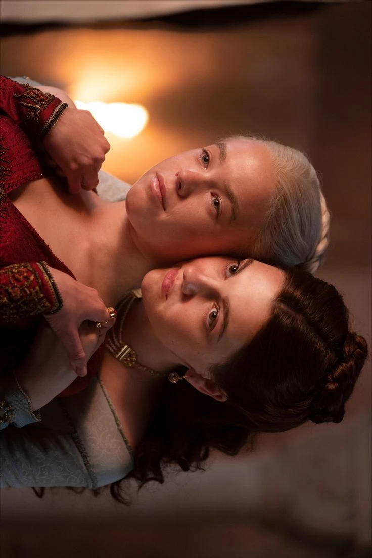Alicent and Rhaenyra thumbnail