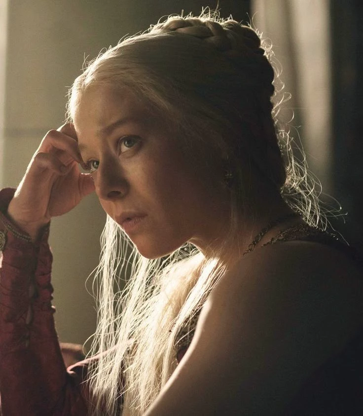 Rhaenyra Targaryen thumbnail