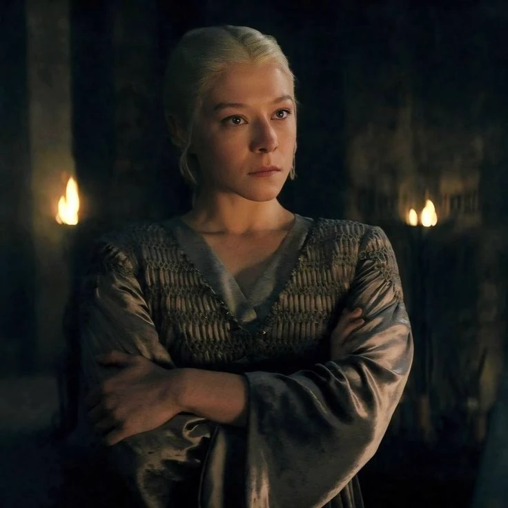 Rhaenyra Targaryen thumbnail
