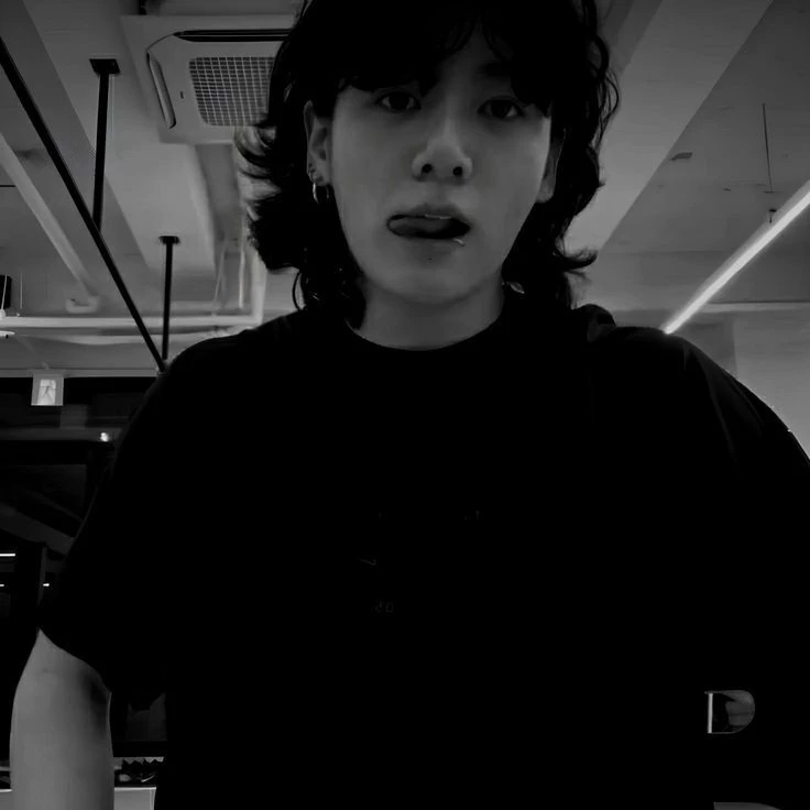 × jungkook × thumbnail