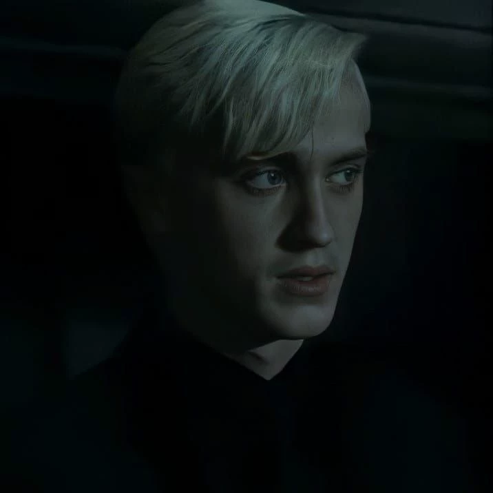 Draco Malfoy thumbnail