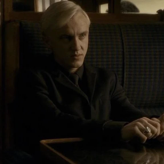 Draco Malfoy thumbnail