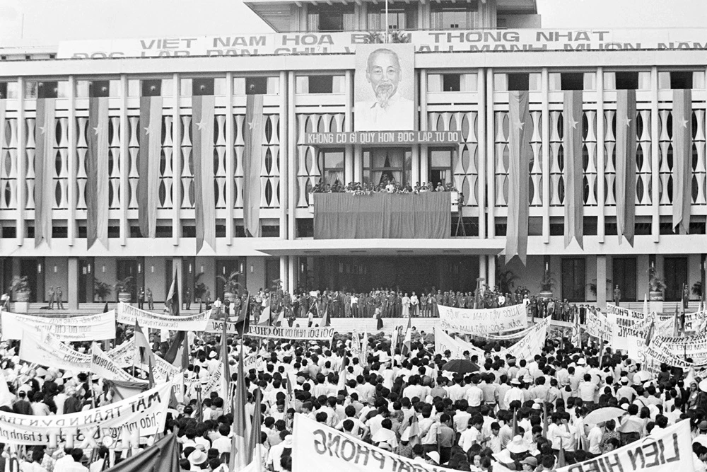 Ho Chi Minh Campaign Victory thumbnail