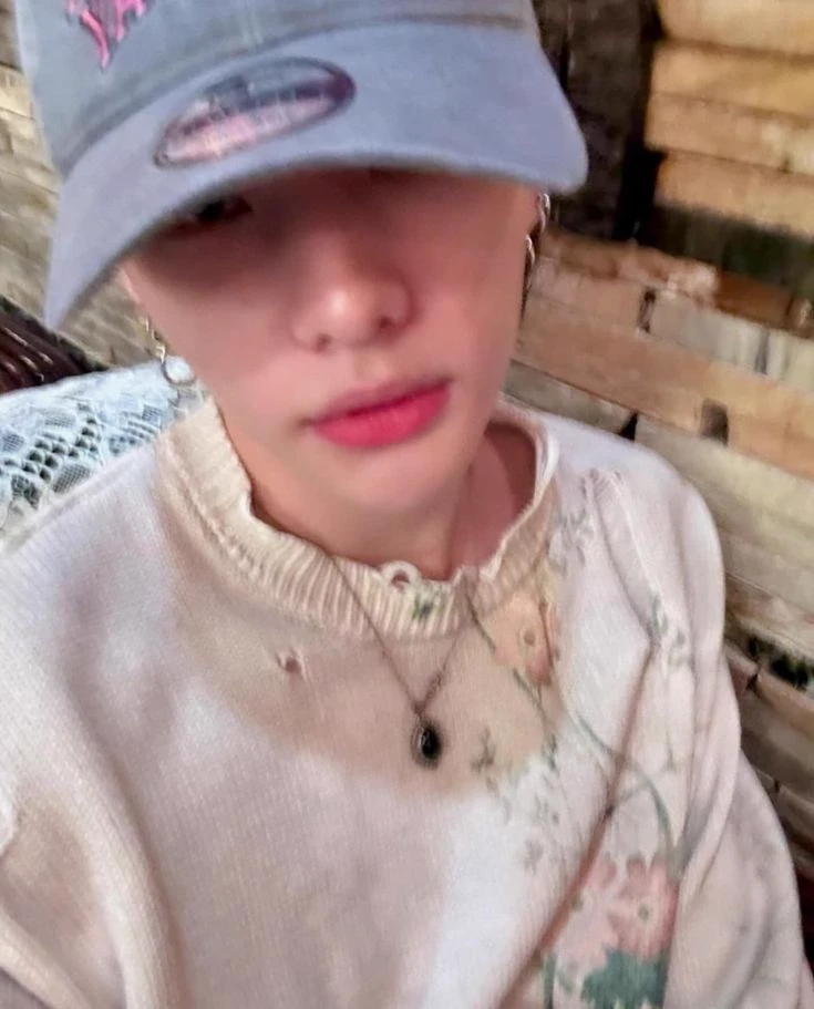 Hyunjin thumbnail