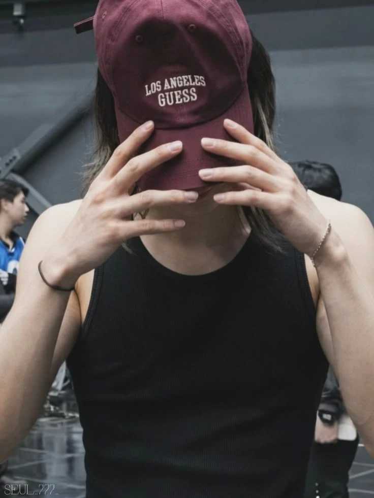 Hyunjin thumbnail