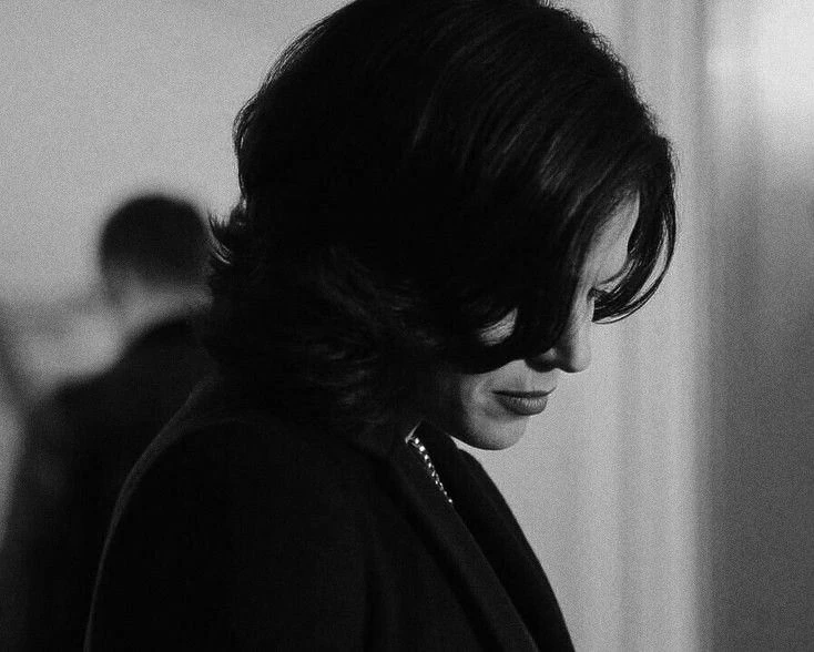 Regina Mills thumbnail