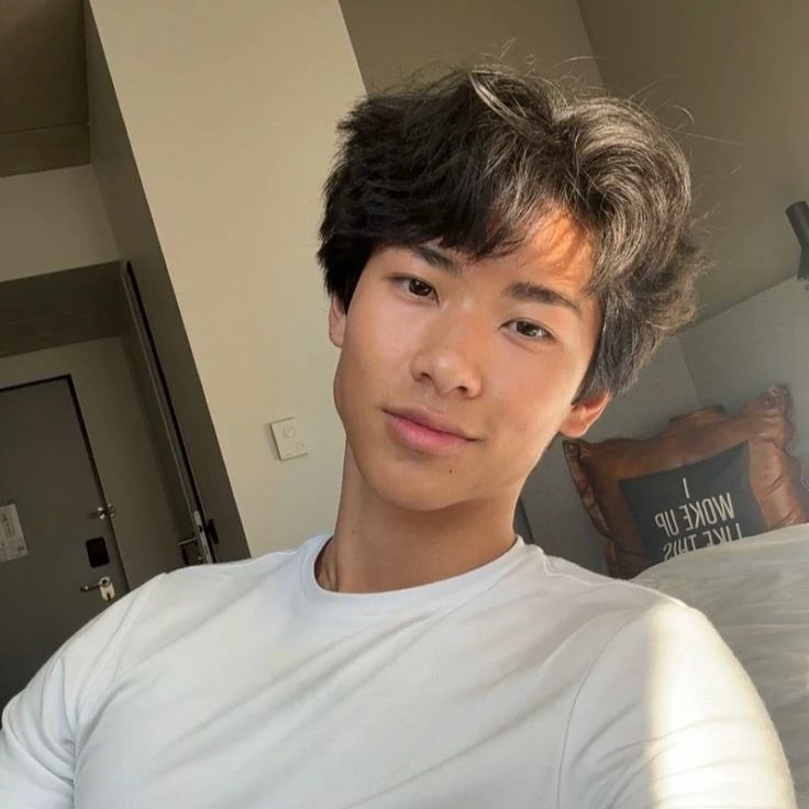 Julian thumbnail