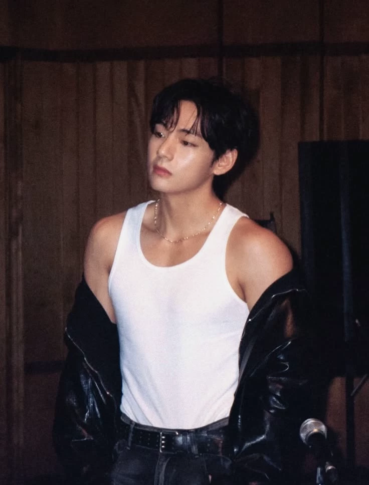 kim taehyung thumbnail
